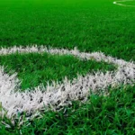 Grama sintética: protege tus articulaciones al jugar fútbol